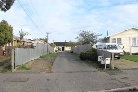 Photo of property in 25 Lambeth Crescent, Northcote, Christchurch, 8052