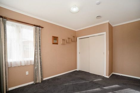Photo of property in 6 Belvedere Crescent, Takaro, Palmerston North, 4412