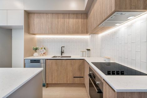 Photo of property in 6d Law Street, Torbay, Auckland, 0630