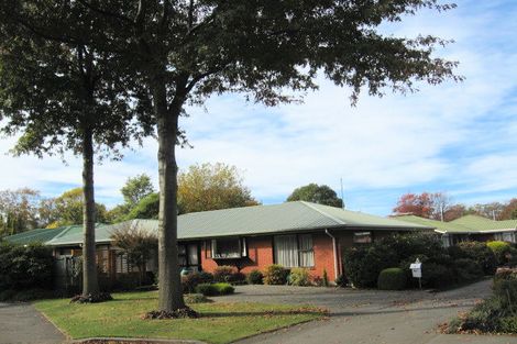 Photo of property in 5 Ludecke Place, Sockburn, Christchurch, 8042
