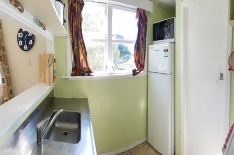 Photo of property in 75 Todman Street, Brooklyn, Wellington, 6021