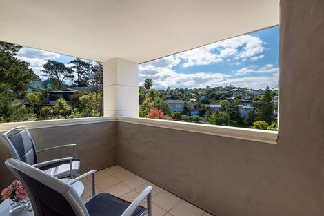 Photo of property in 38 Saddleback Rise, Murrays Bay, Auckland, 0630