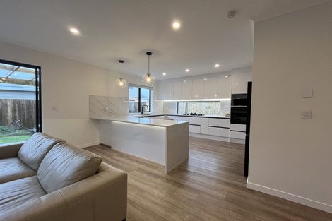 Photo of property in 13a Graeme Avenue, Mangere East, Auckland, 2024