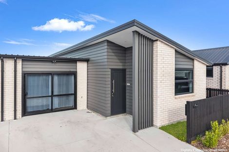 Photo of property in 5 Wharangi Lane, Papamoa, 3118