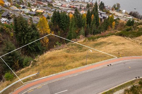 Photo of property in 44 Angelo Drive, Queenstown Hill, Queenstown, 9300