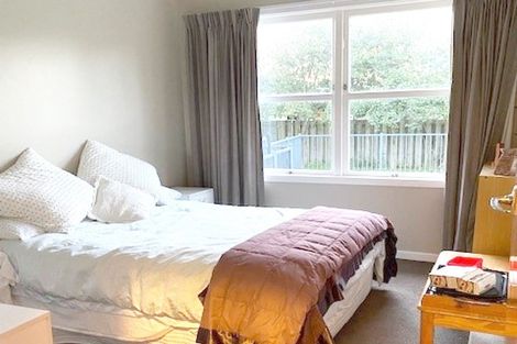 Photo of property in 22 Braid Road, St Andrews, Hamilton, 3200