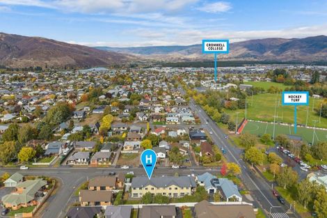 Photo of property in 115b Neplusultra Street, Cromwell, 9310