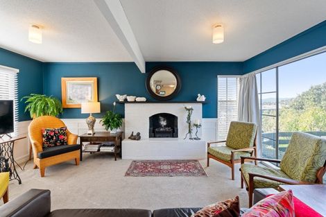 Photo of property in 8a Cassis Place, Crofton Downs, Wellington, 6035