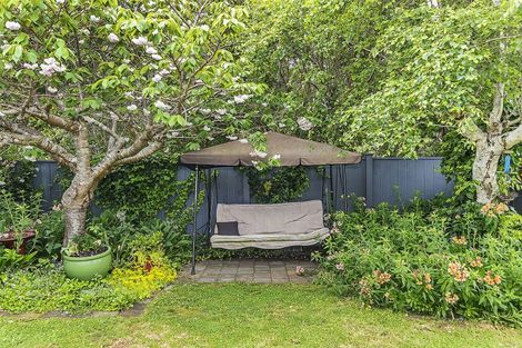 Photo of property in 41a Hicks Close, Whitby, Porirua, 5024