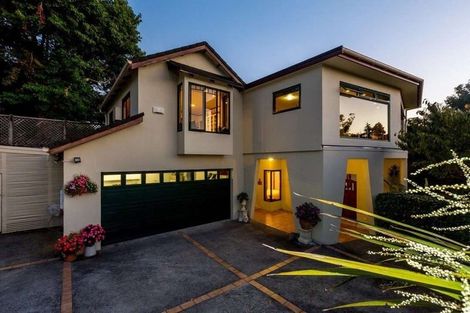 Photo of property in 44b Victoria Road, New Plymouth, 4310