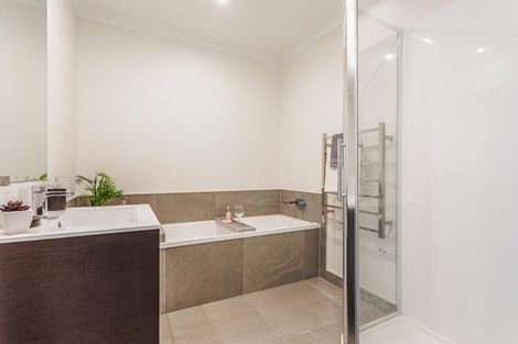 Photo of property in 22/1 Scott Road, Hobsonville, Auckland, 0616