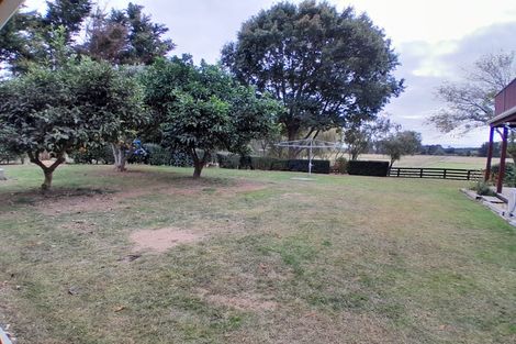 Photo of property in 163 Fairfield Road, Levin, 5510