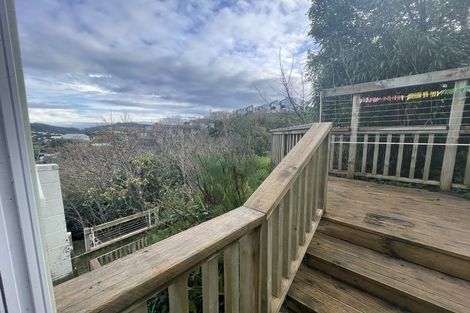 Photo of property in 12 Mataroa Avenue, Northland, Wellington, 6012