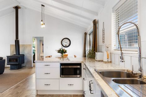 Photo of property in 11 Holyrood Street, Taradale, Napier, 4112