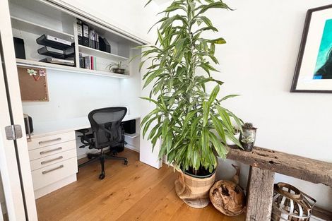 Photo of property in 233 Ilam Road, Ilam, Christchurch, 8041