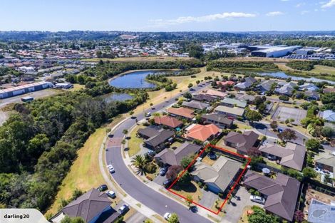 Photo of property in 80 Hillwell Drive, Henderson, Auckland, 0612