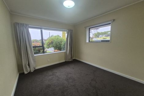Photo of property in 11 Merton Place, Bryndwr, Christchurch, 8053