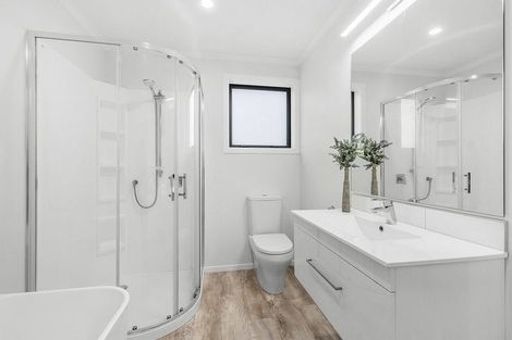 Photo of property in 1b Breakwater Way, Whitby, Porirua, 5024