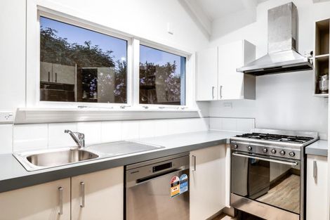 Photo of property in 65 Idris Road, Fendalton, Christchurch, 8052