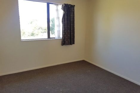 Photo of property in 1/85 Luanda Drive, Ranui, Auckland, 0612