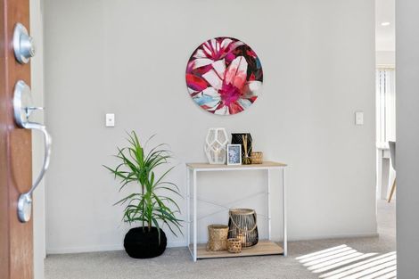 Photo of property in 16 Jasmine Place, Cambridge, 3434