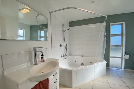 Photo of property in 87 Purchas Street, Edgeware, Christchurch, 8013