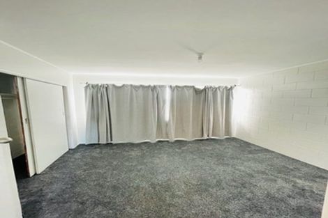 Photo of property in 1 Bendale Place, Papatoetoe, Auckland, 2025