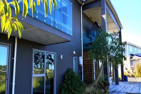 Photo of property in 26 Remuremu Street, Long Bay, Auckland, 0630