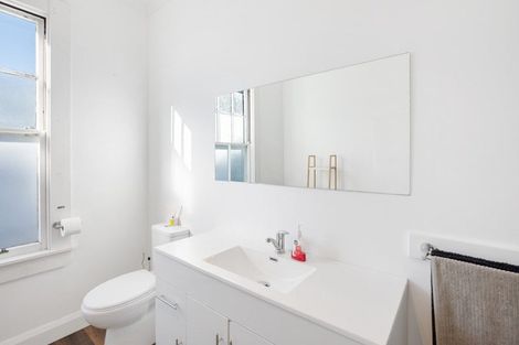 Photo of property in 70a Valley Road, Paraparaumu, 5032