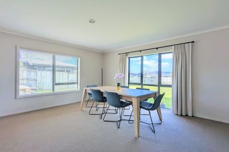 Photo of property in 51 Hamon Place, Pukehangi, Rotorua, 3015