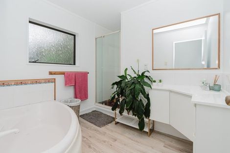 Photo of property in 6 Exeter Street, Glenview, Hamilton, 3206