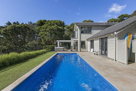 Photo of property in 251 Kaipara Road, Papakura, 2582