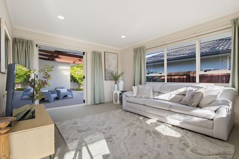 Photo of property in 8 Montrose Place, Pyes Pa, Tauranga, 3112