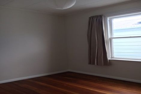 Photo of property in 32 Mckinley Crescent, Brooklyn, Wellington, 6021