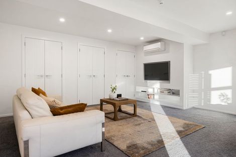 Photo of property in 1 Woodstock Road, Fairfield, Hamilton, 3214