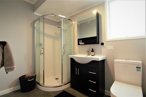 Photo of property in 16 Matai Street, Waiuku, 2123