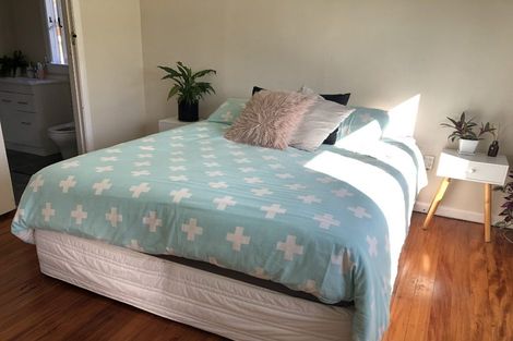 Photo of property in 1/72 Nile Road, Milford, Auckland, 0620