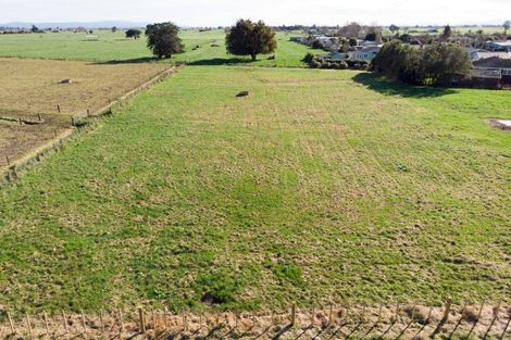 Photo of property in 53d Pipiroa Road, Ngatea, 3503