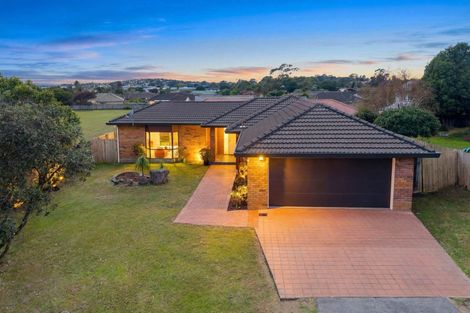 Photo of property in 172 Burswood Drive, Burswood, Auckland, 2013