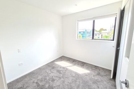 Photo of property in 5/57 Taikata Road, Te Atatu Peninsula, Auckland, 0610