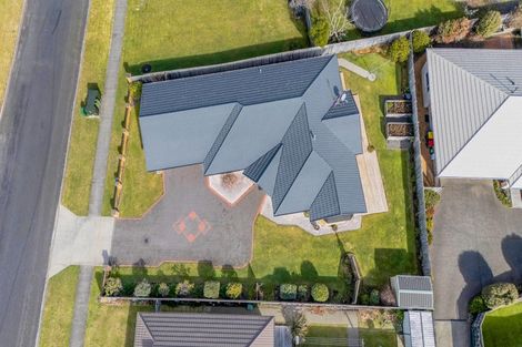 Photo of property in 20 Kahikatea Street, Inglewood, 4330