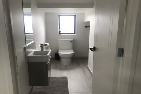 Photo of property in 14 Horsefields Drive, Flat Bush, Auckland, 2019