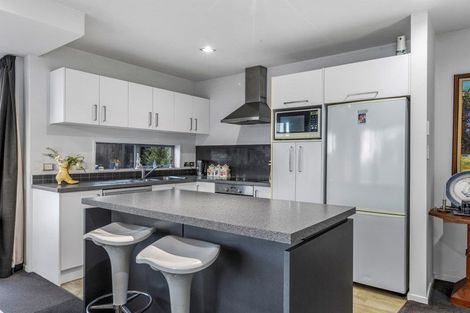 Photo of property in 1 Lyndon Street, Riccarton, Christchurch, 8011