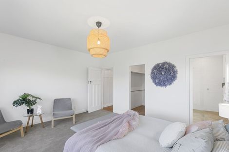 Photo of property in 7 Ranui Crescent, Khandallah, Wellington, 6035