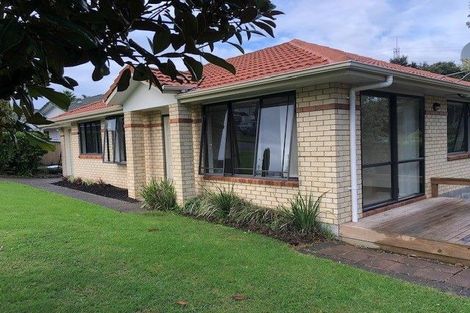 Photo of property in 26a Kinleith Way, Albany, Auckland, 0632