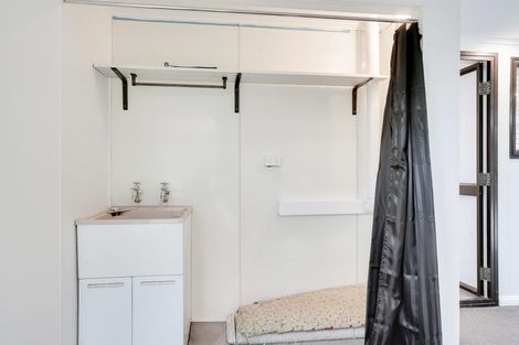 Photo of property in 2 Albert Street, Hamilton East, Hamilton, 3216