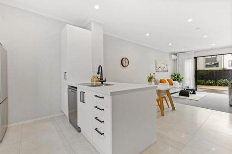 Photo of property in 40 Ringa Matau Road, Hobsonville, Auckland, 0616