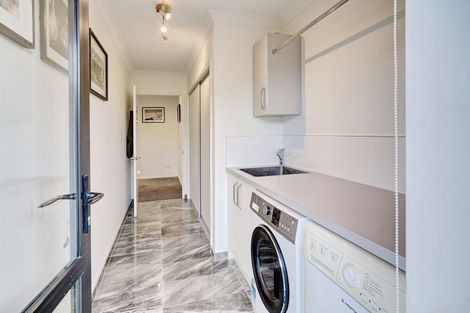 Photo of property in 6 Claremont Crescent, Amberley, 7410