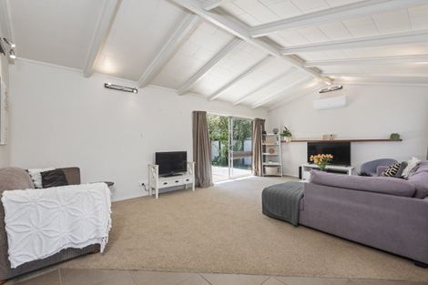 Photo of property in 31 Somerset Crescent, Highbury, Palmerston North, 4412
