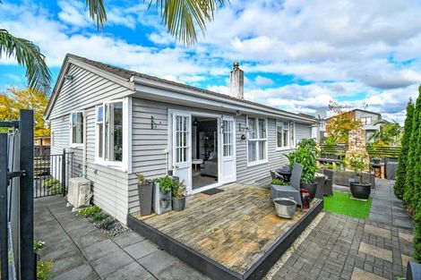 Photo of property in 22 Old Wairoa Road, Papakura, 2110